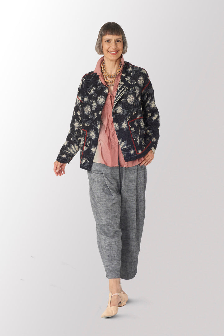 BLACK AND WHITE PRINT PATCH KANTHA CROPPED SHIRT JACKET - pn4075-blk -