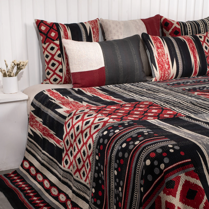 Monotone Ikat Handmade Vintage Kantha Bedcover  -Monotone Red -