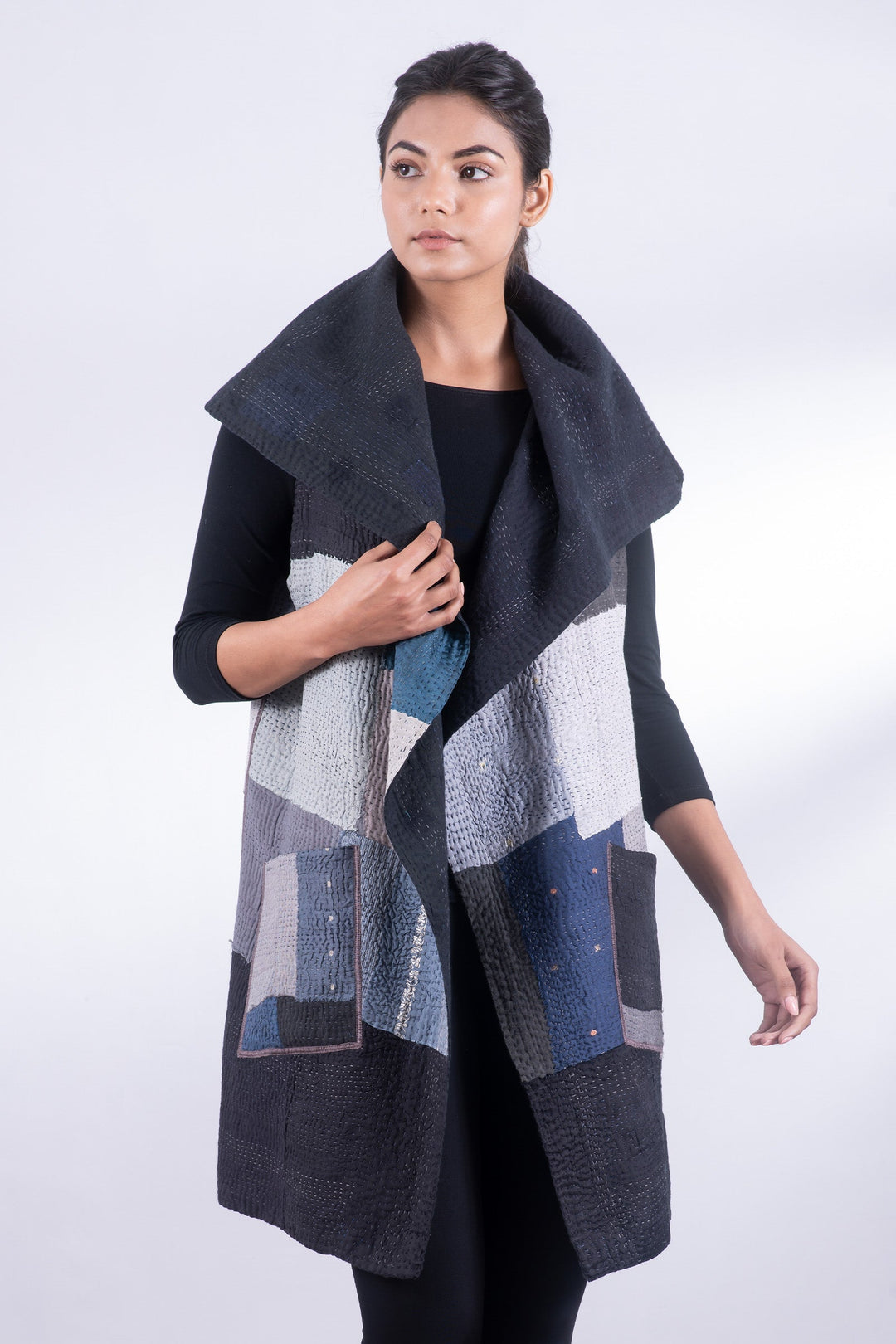 TWO TONE PATCH KANTHA CIRCULAR VEST - tn4201-blk -