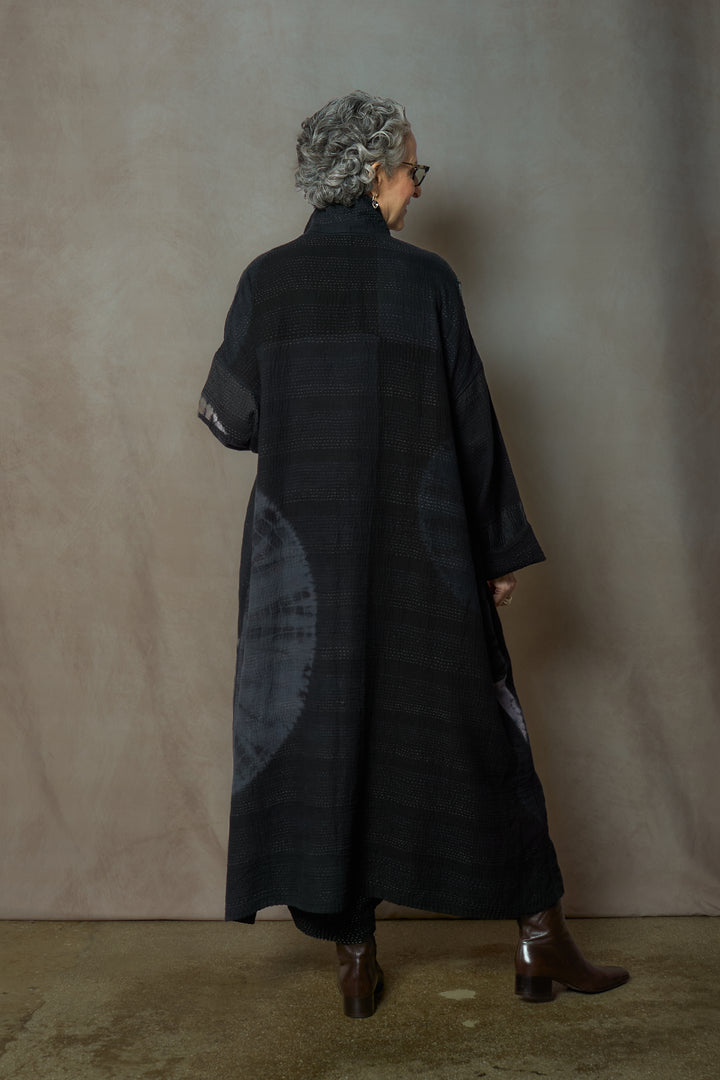 CIRCLE SHIBORI TIE DYE WOVEN PATCH KANTH OVERSIZED COAT - tc4326-blk -