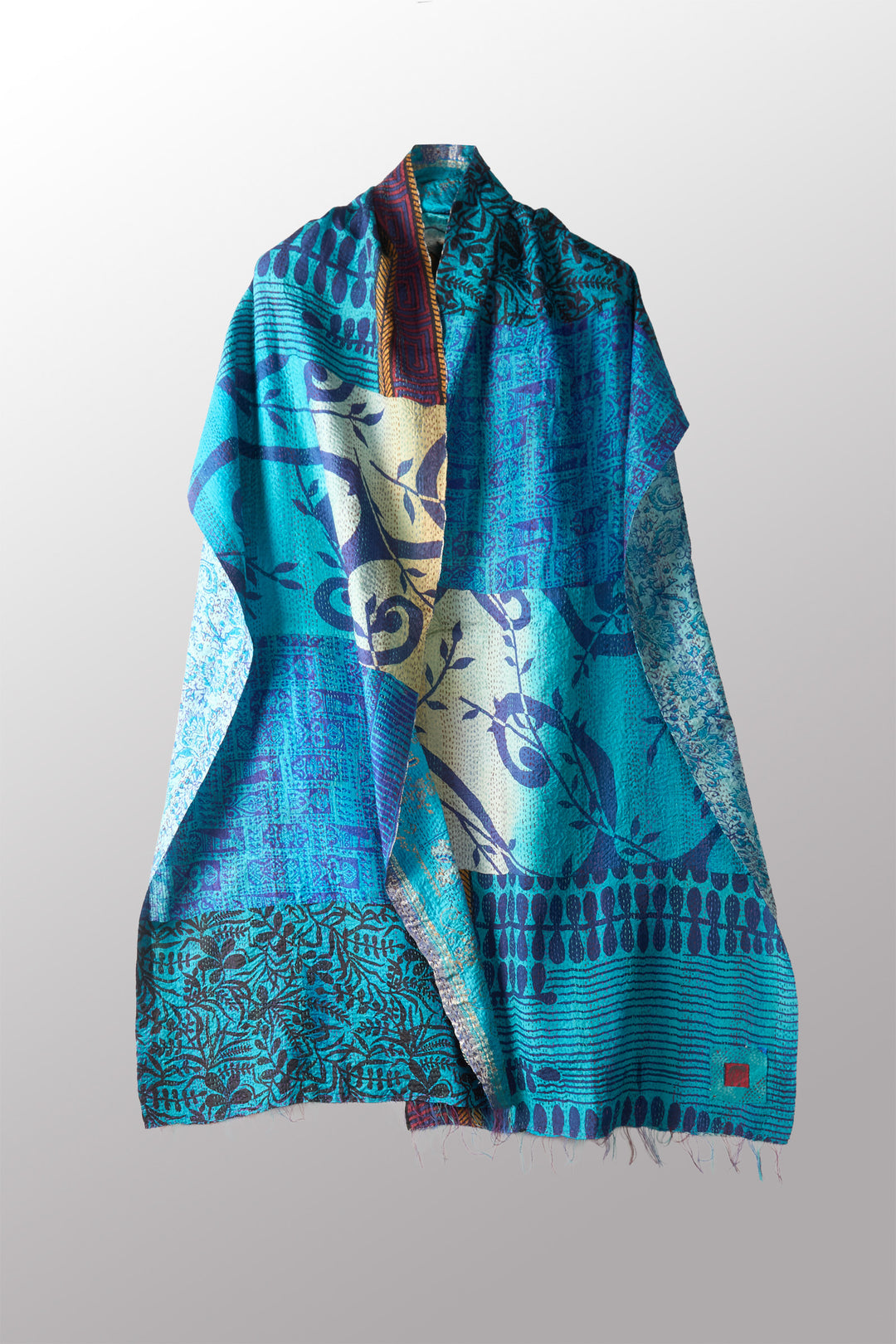 VINTAGE SILK KANTHA SCARF STANDARD - sv2801-0001a -
