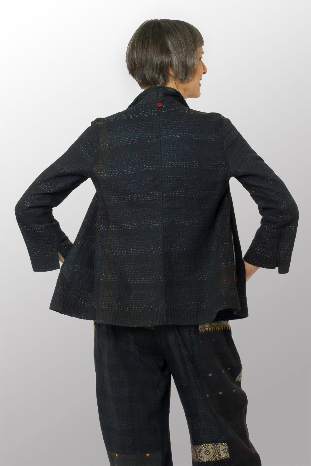 TWO TONE PATCH KANTHA SHORT JACKET - tn4007-blk -