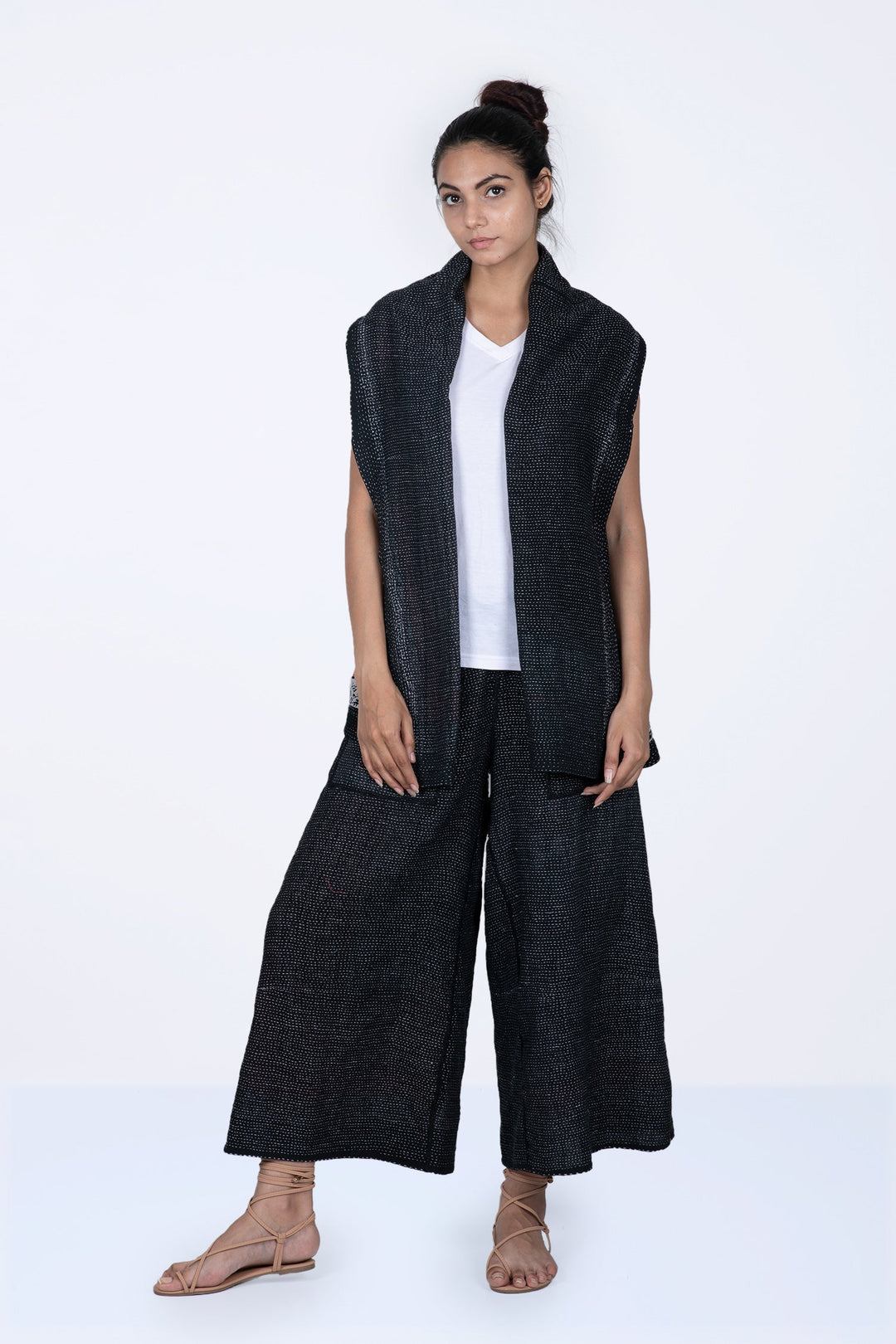 COTTON PAISLEY KANTHA SHAWL COLLAR SHORT VEST - cp2236-blk -