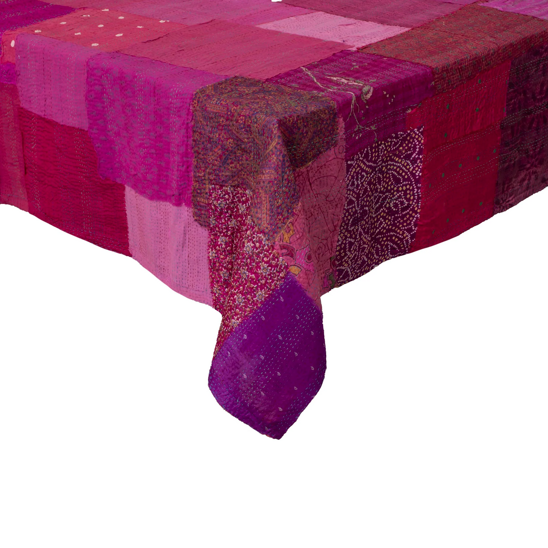 Printed Fray Vintage Cotton Kantha Table Cover  -Pink-