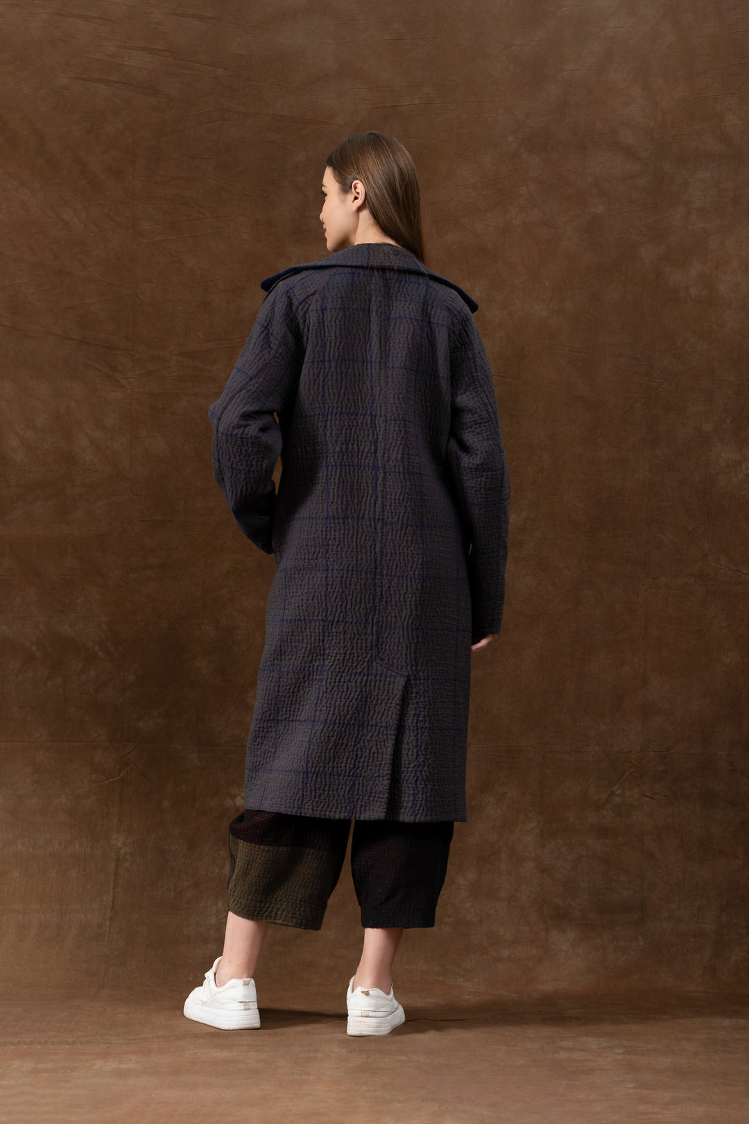 QUILTED VINTAGE COTTON WITH FLANNEL KANTHA RAGLAN SLEEVE COAT - fq5337-blu -