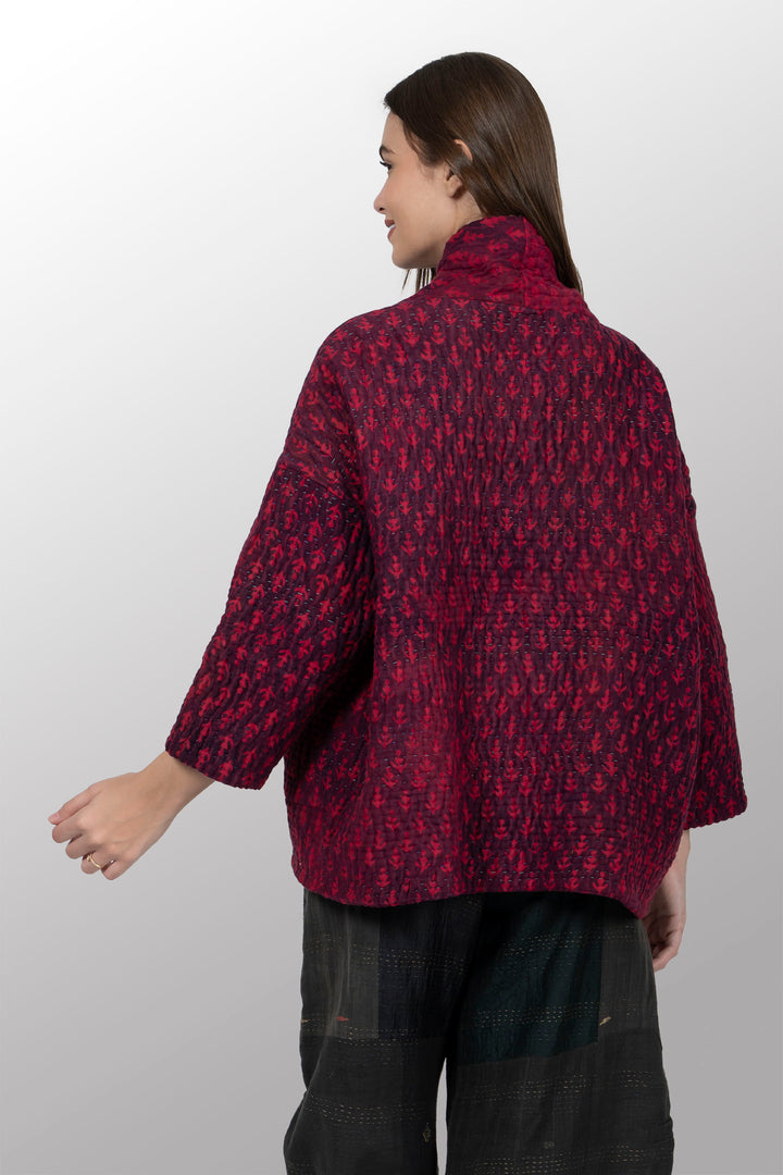 QUILTED OVER DYE COTTON KANTHA BIG POCKET JACKET - oq5057-cred001a -