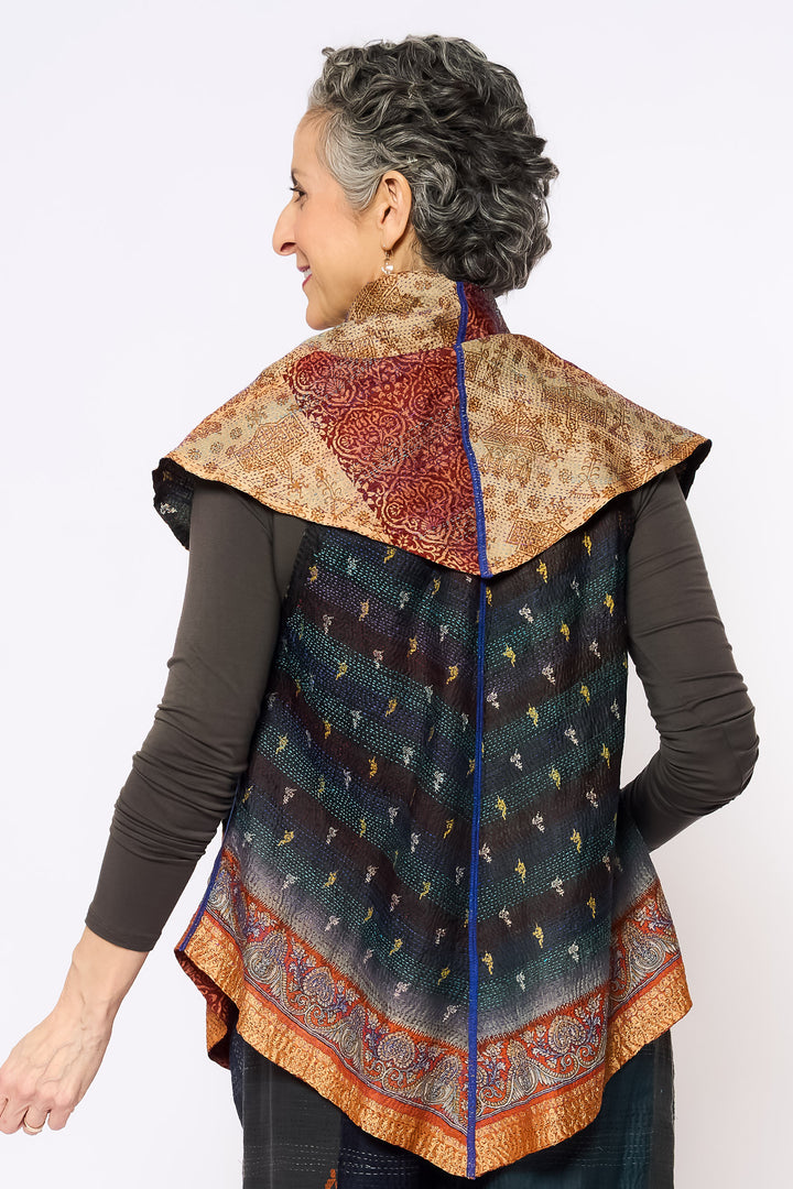 VINTAGE SILK W-FACE KANTHA CIRCULAR SHORT VEST - ss2202-9004a -