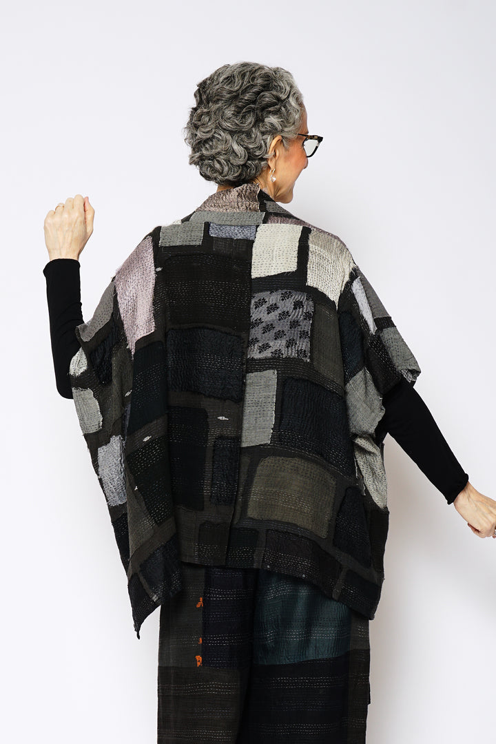 TONAL TILE PATCH KANTHA PONCHO TOP - tt2568-gry -