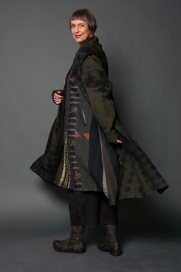 JEWEL WOVEN WITH VERTICAL PATCH KANTHA KAFTAN COAT - jv4343-blk -