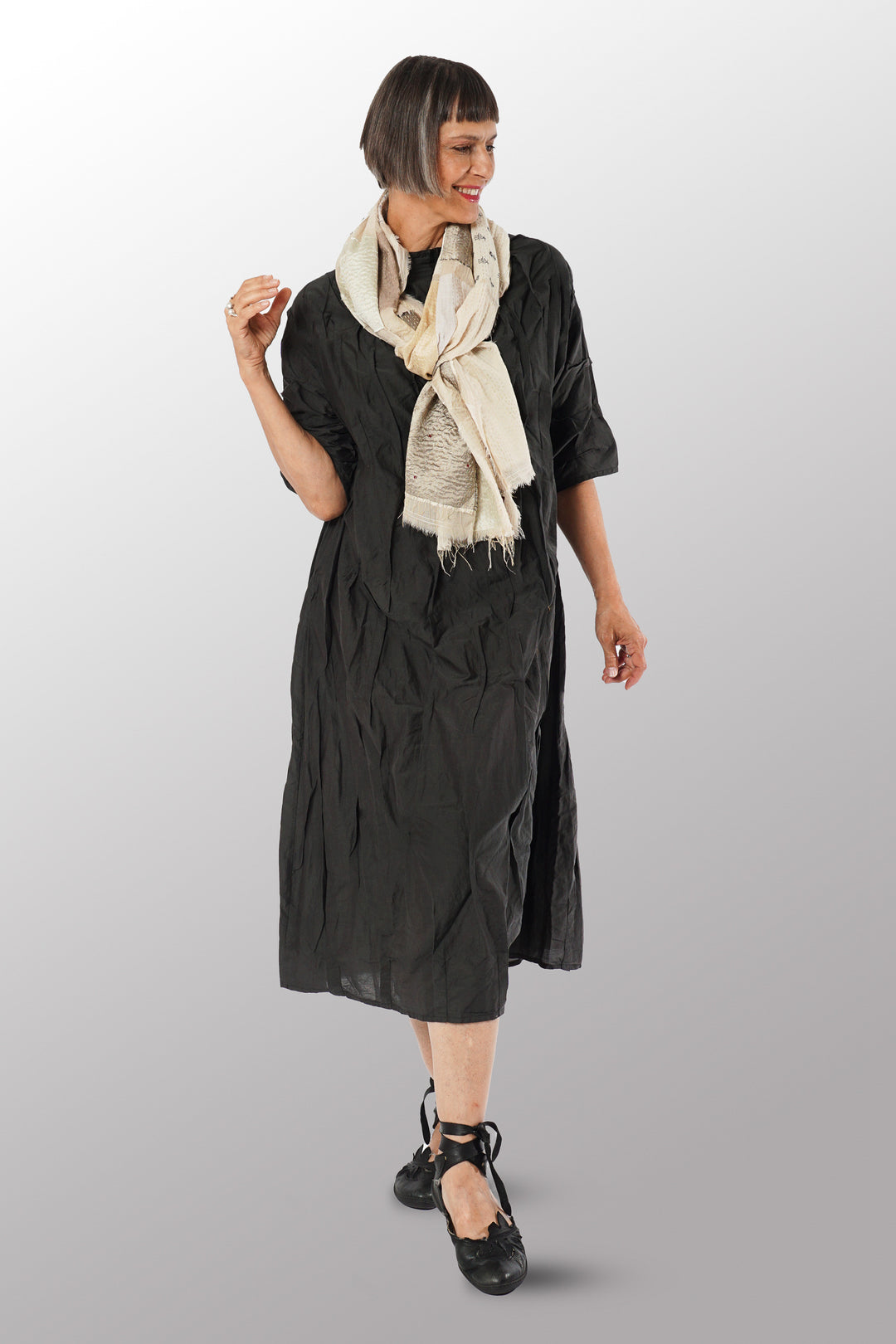 TONAL TILE PATCH KANTHA SCARF STANDARD - tt2801-ivy -