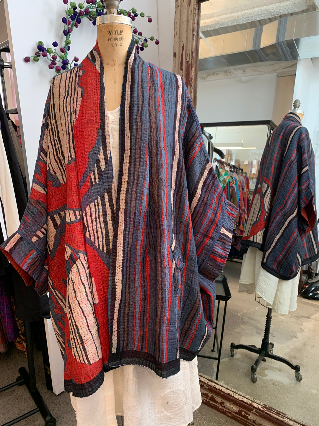 STRIPE AND BENDS KANTHA DOUBLE COLLAR PONCHO - sb4323-red -