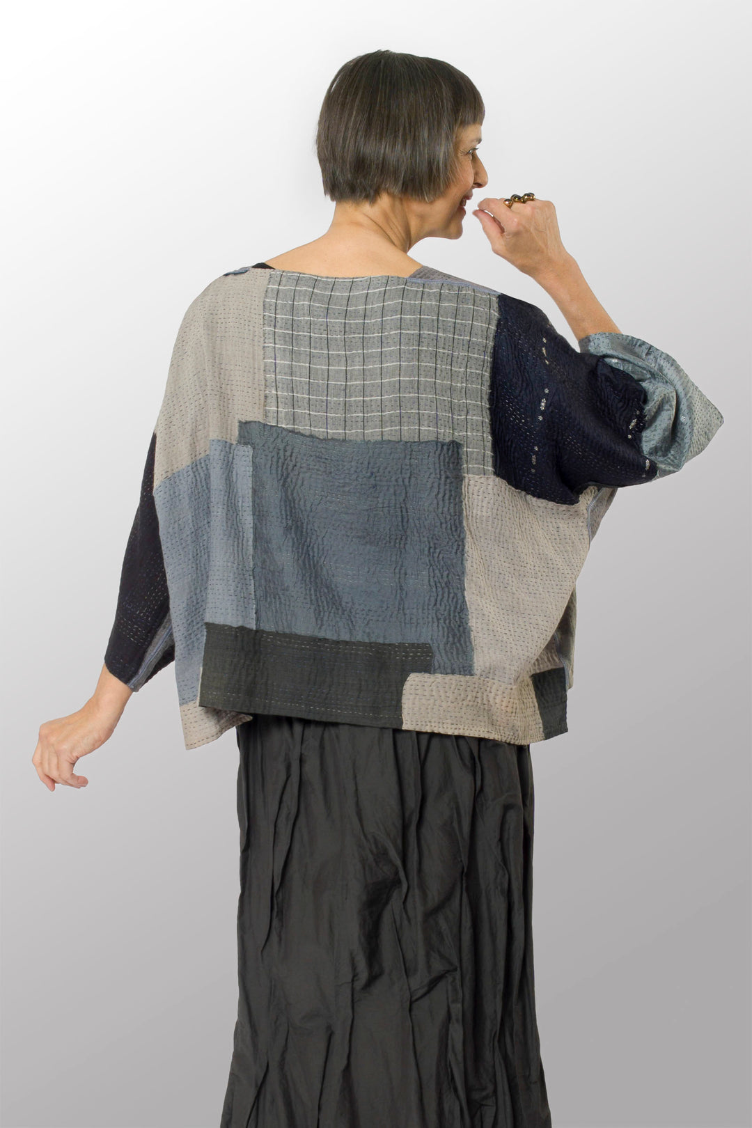 MOSAIC FRAY PATCH KANTHA 3/4 SLV. CROP TOP MIO - zb2538-gry -