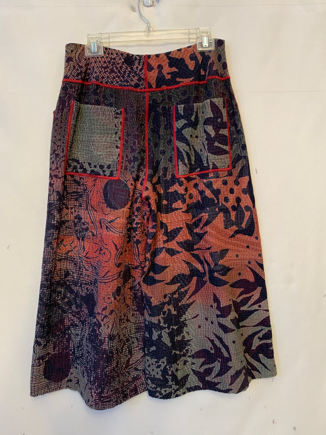 MONOTONE TWILIGHT PRINT KANTHA GAUCHO SHORT - tp4618-red -