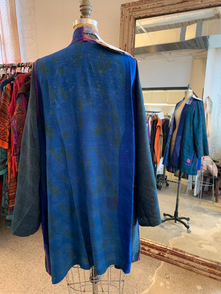 GEORGETTE VINTAGE SILK PATCH KANTHA A-LINE JKT - gs2003-cnvy003w -