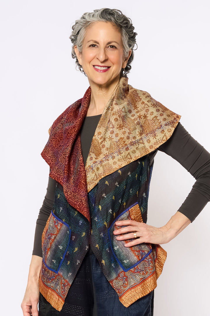 VINTAGE SILK W-FACE KANTHA CIRCULAR SHORT VEST - ss2202-9004a -