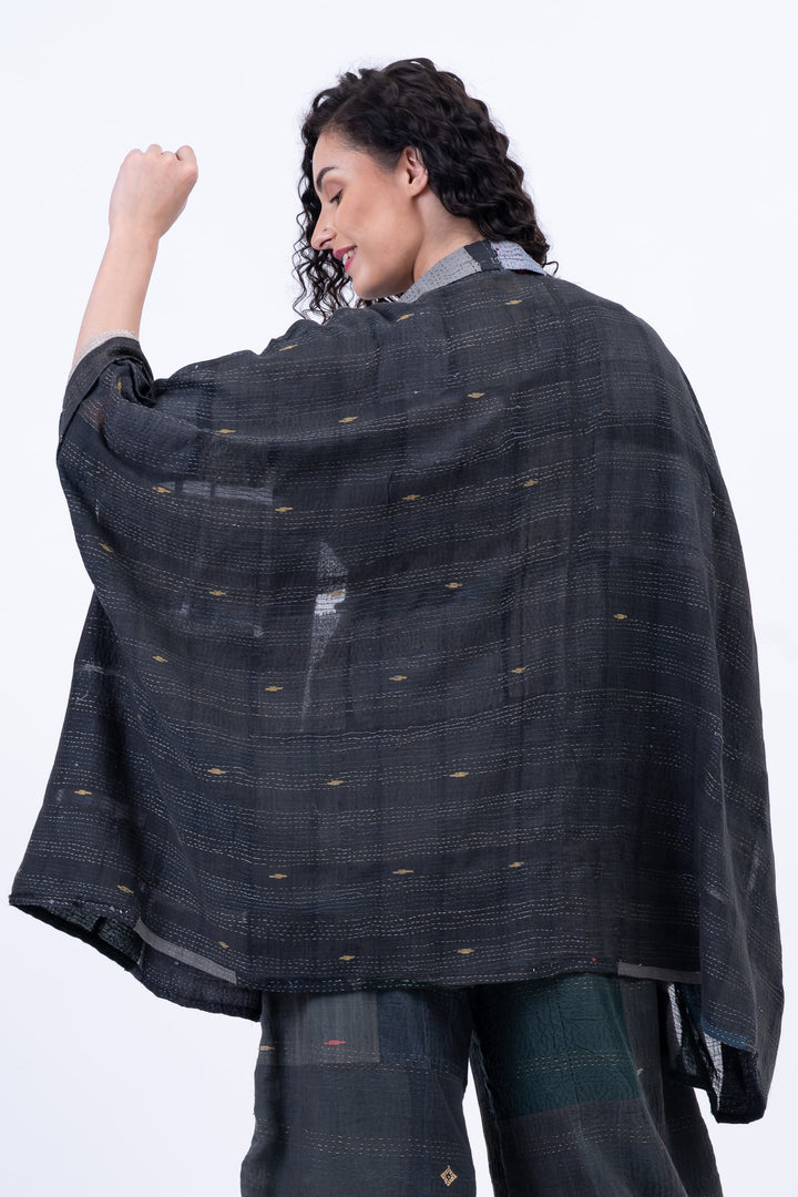 TONAL TILE PATCH KANTHA DOUBLE COLLAR PONCHO - tt2323-gry -