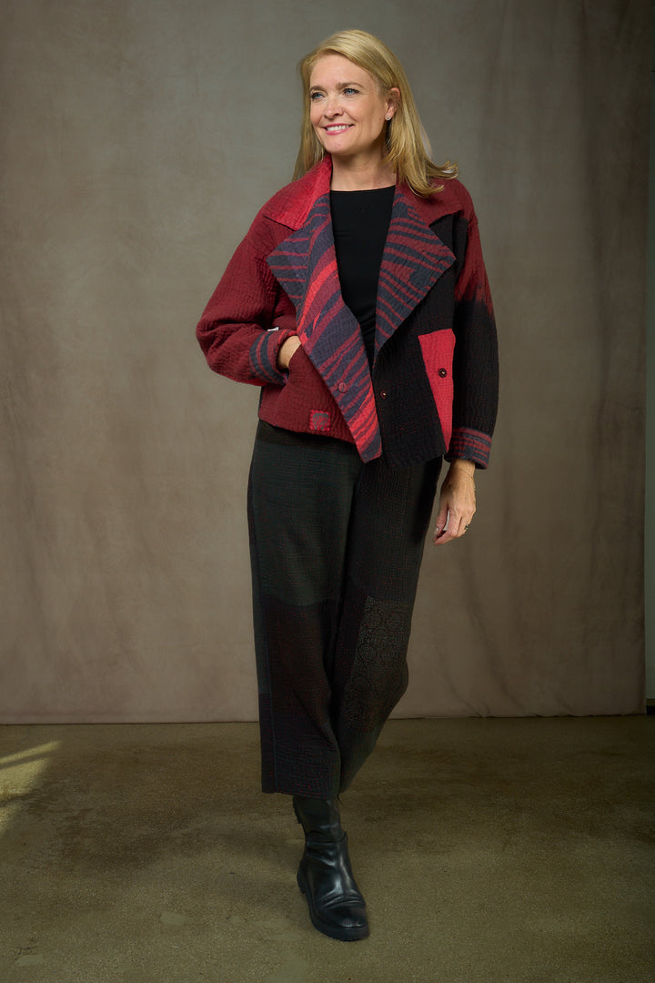 MAGMA AND OMBRE KANTHA LAPELED SHORT JKT - mw5081-red -