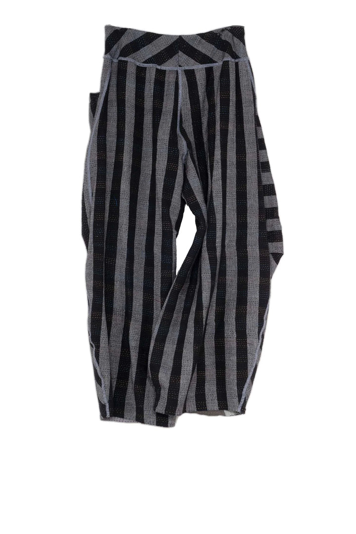 WOVEN STRIPE FRAYED PATCH BACK KANTHA KNEE TUCKED PANTS - wp2625-gry -
