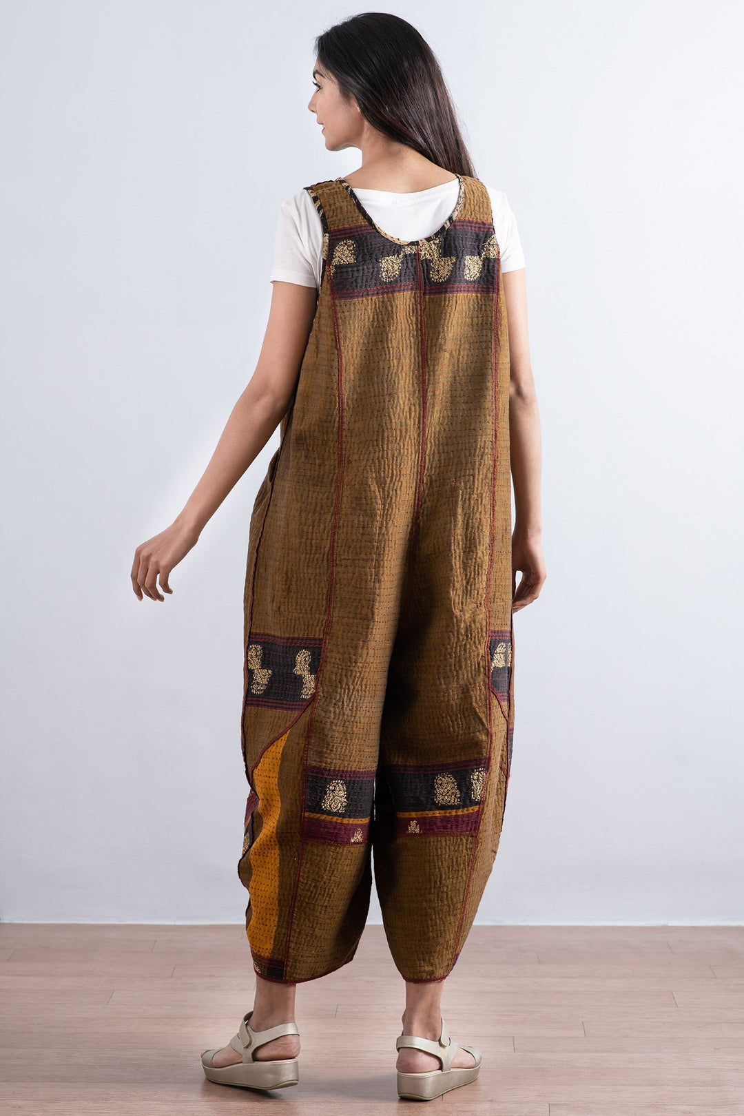 VINTAGE COTTON BBK KANTHA V-NECK JUMPER - bb2622-0011w -