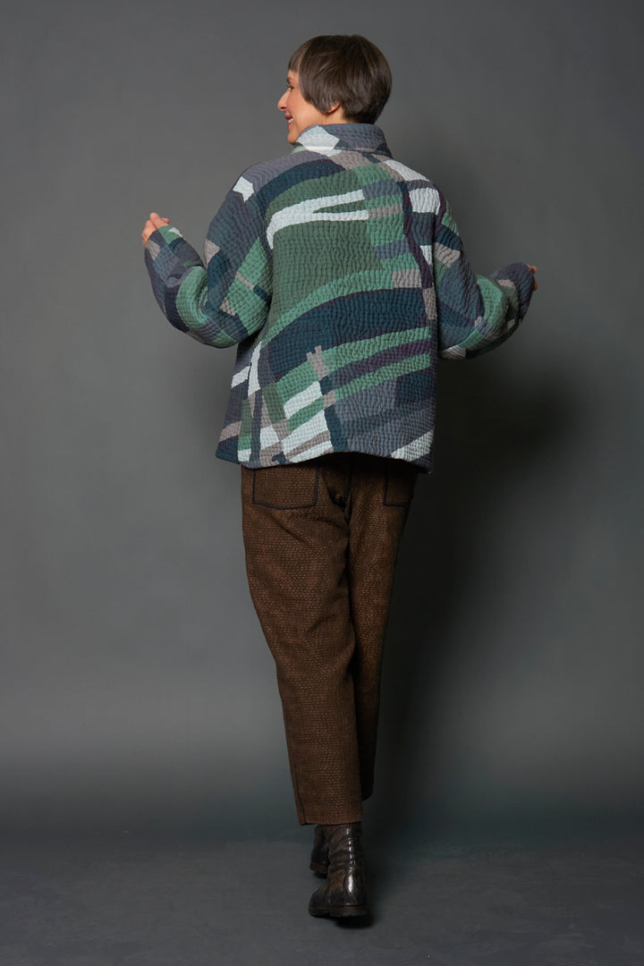 ABSTRACT AND DUCK CLOTH KANTHA HIGH-NECK CROPPED JACKET - ap5095-grn -
