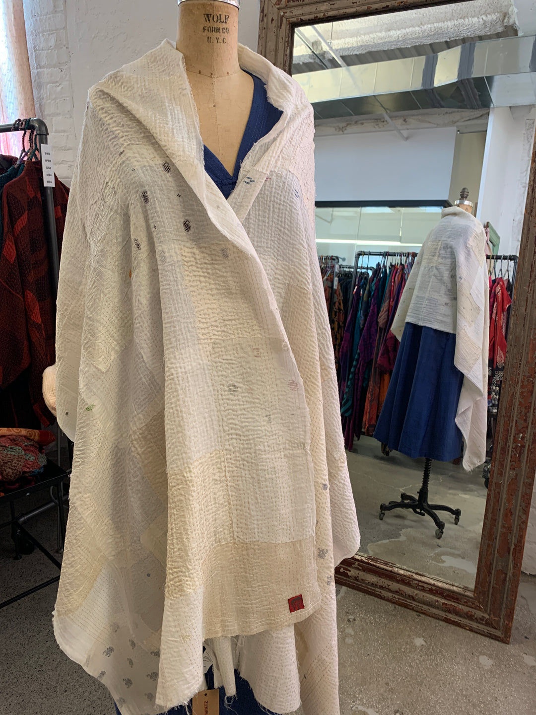 MOSAIC OMBRE KANTHA SHAWL MEDIUM - mo2802-ivy -