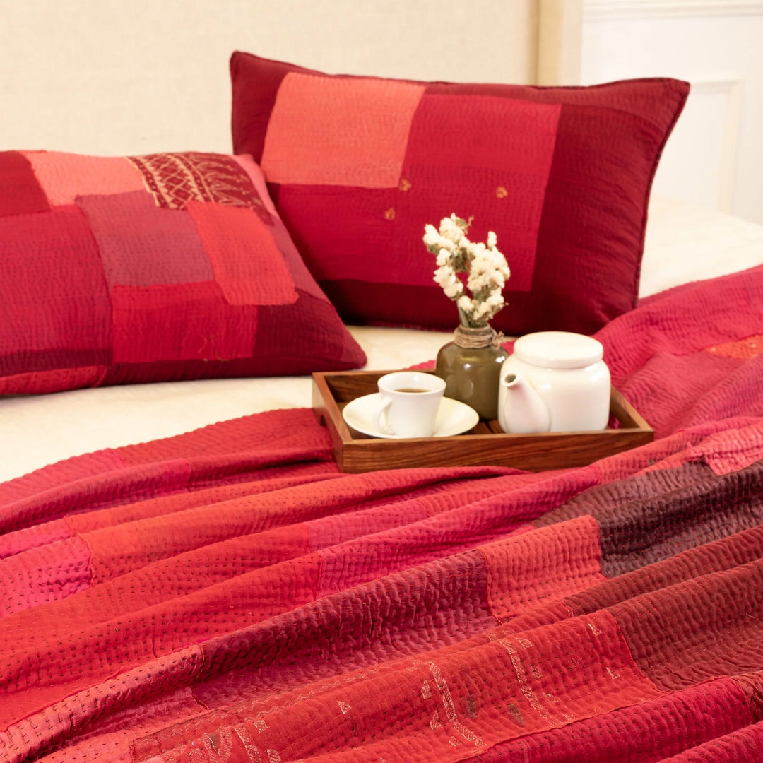 Landscape Fray Patch Handmade Vintage Kantha Quilts -Red