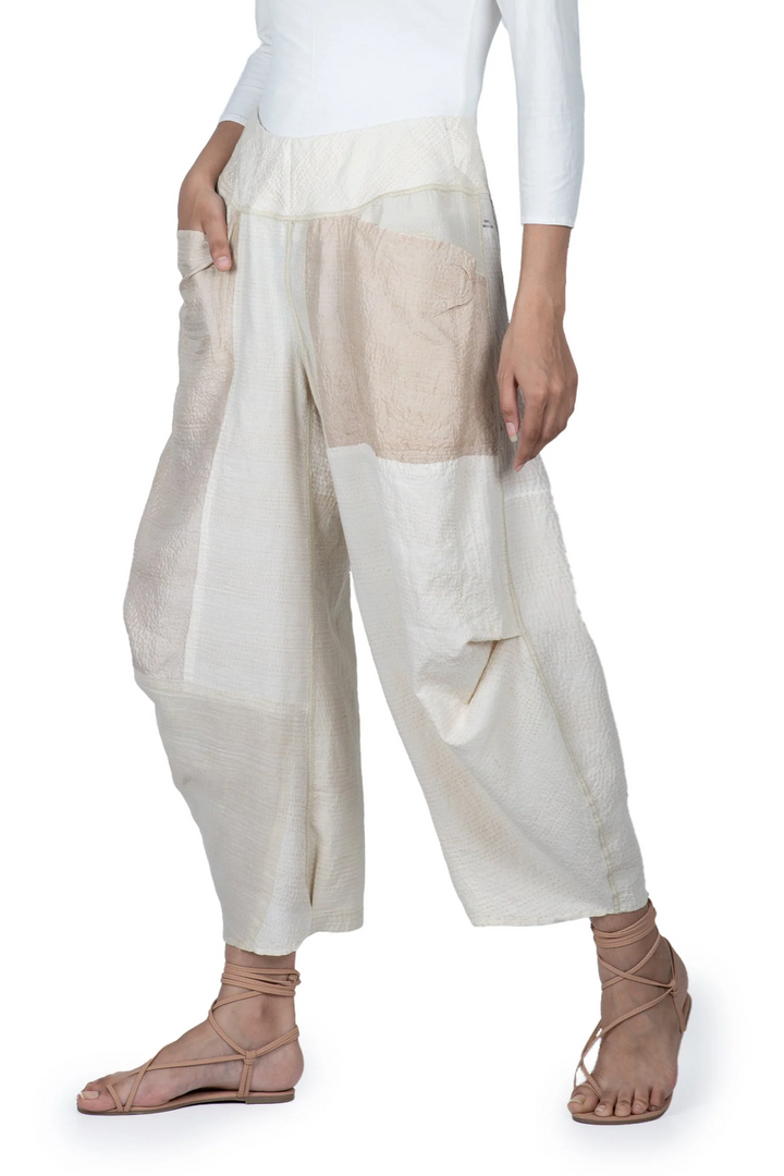 JAIPUR WHITE KANTHA KNEE TUCKED PANTS - jw2625-ivy -