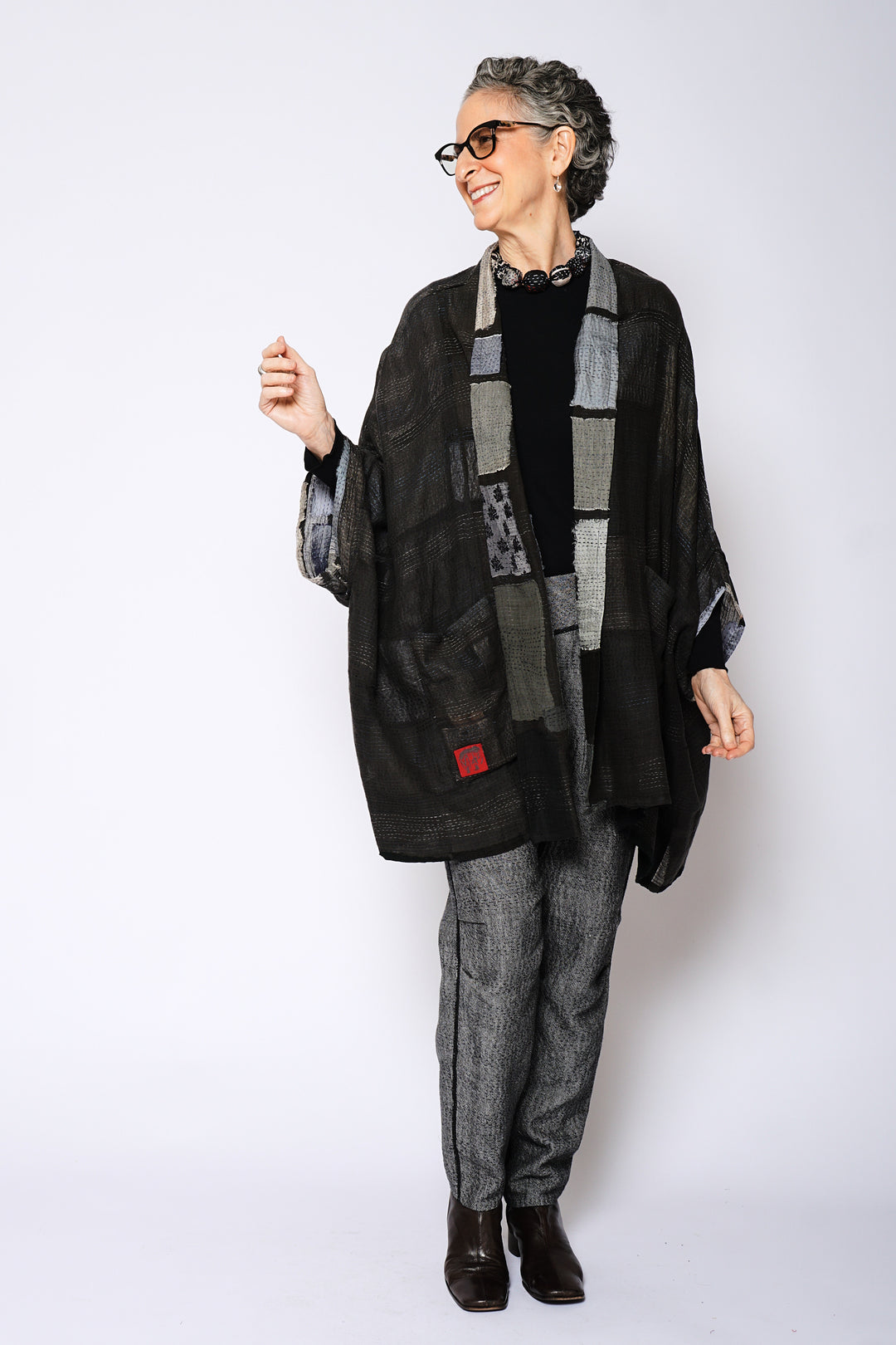 TONAL TILE PATCH KANTHA DOUBLE COLLAR PONCHO - tt2323-gry -