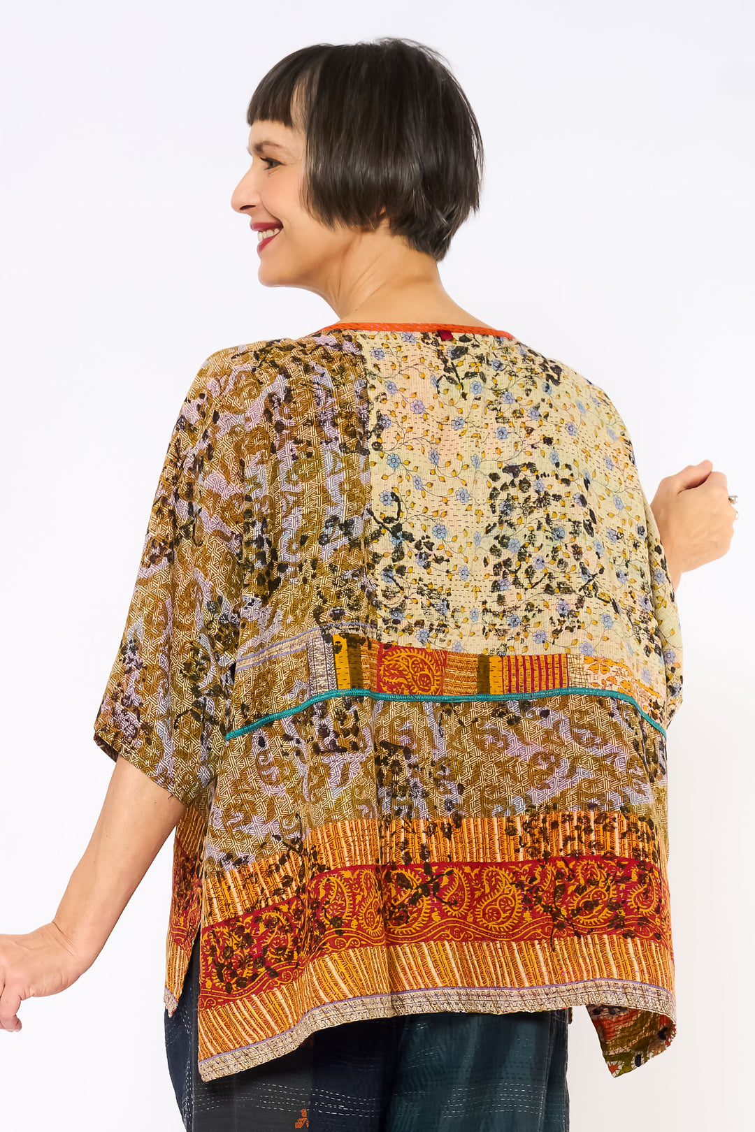 VINTAGE COTTON KANTHA BOAT NECK DOLMAN TOP - cv2t100-0001a -