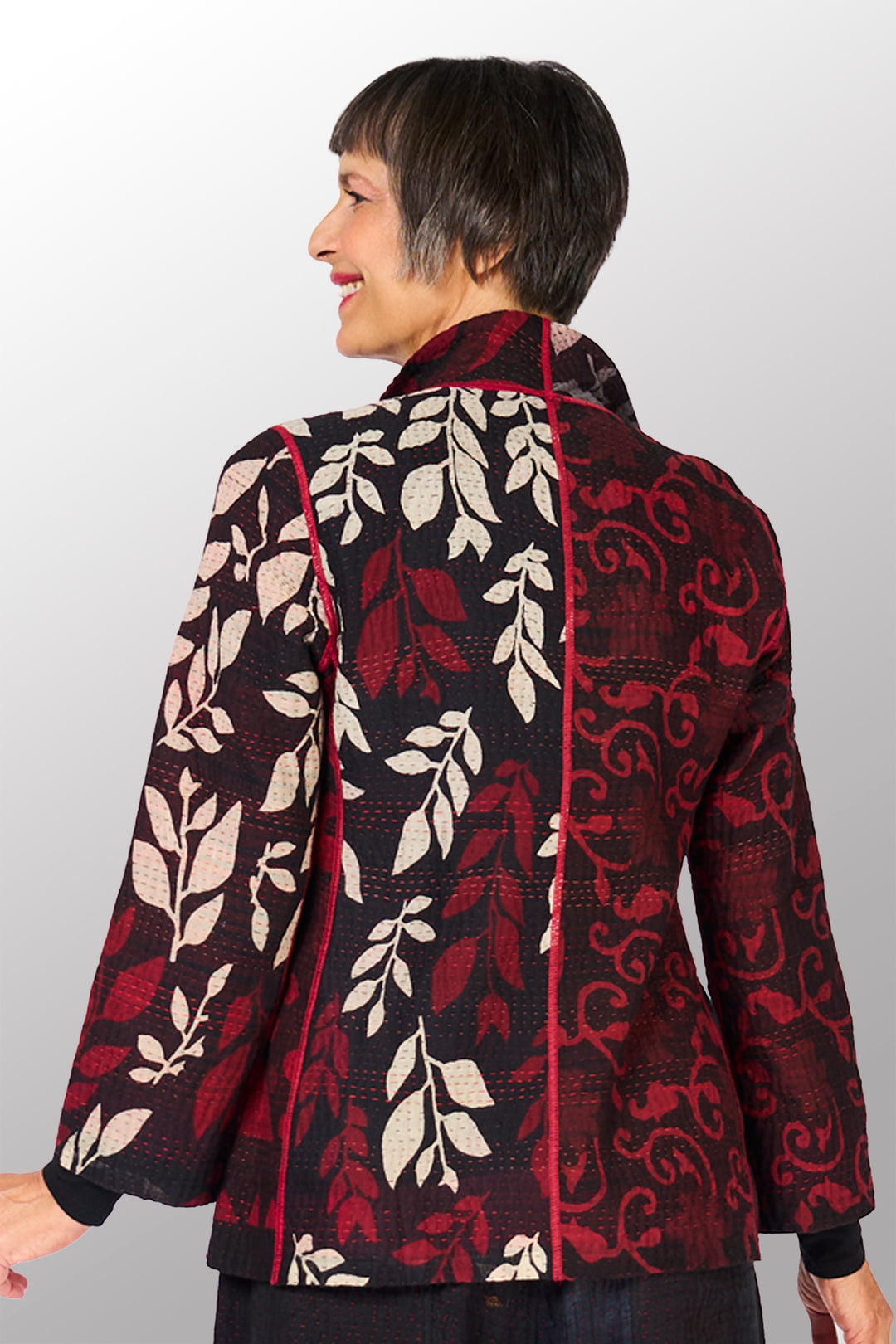 BIG PRINTED PATCH WITH OMBRE BACKING KANTHA SHORT JACKET - px4007-red -