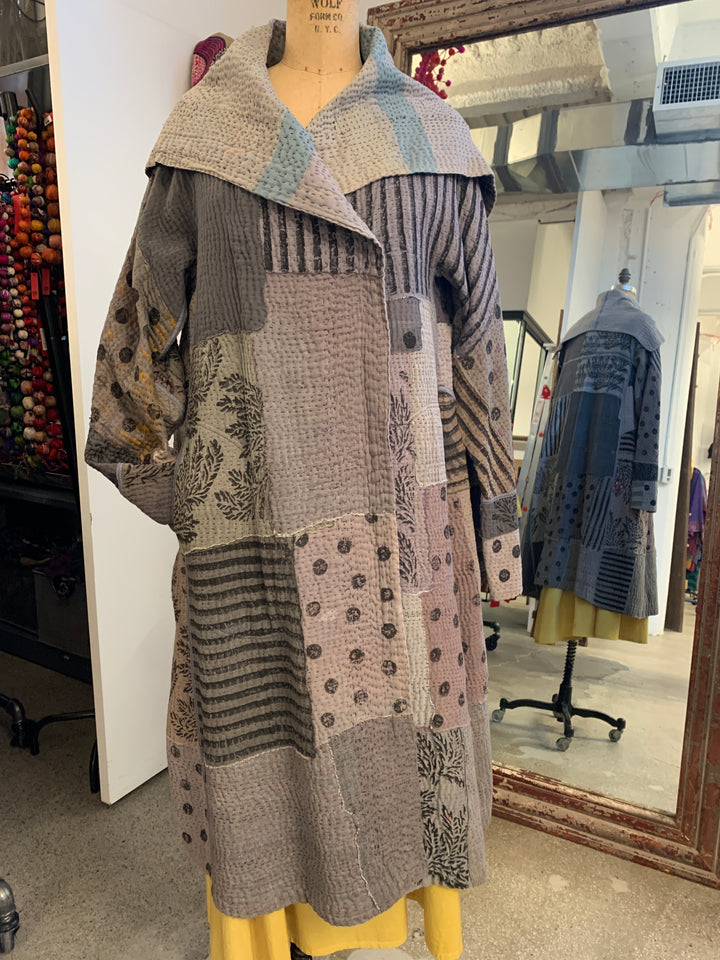 FRAYED PATCH KANTHA A-LINE COAT - fi4309-gry -