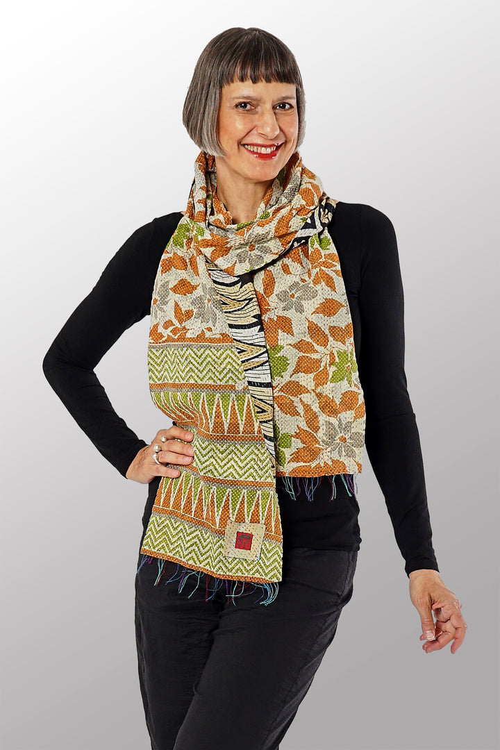 CV2805-CNTLA @VINTAGE COTTON KANTHA SCARF SHORT