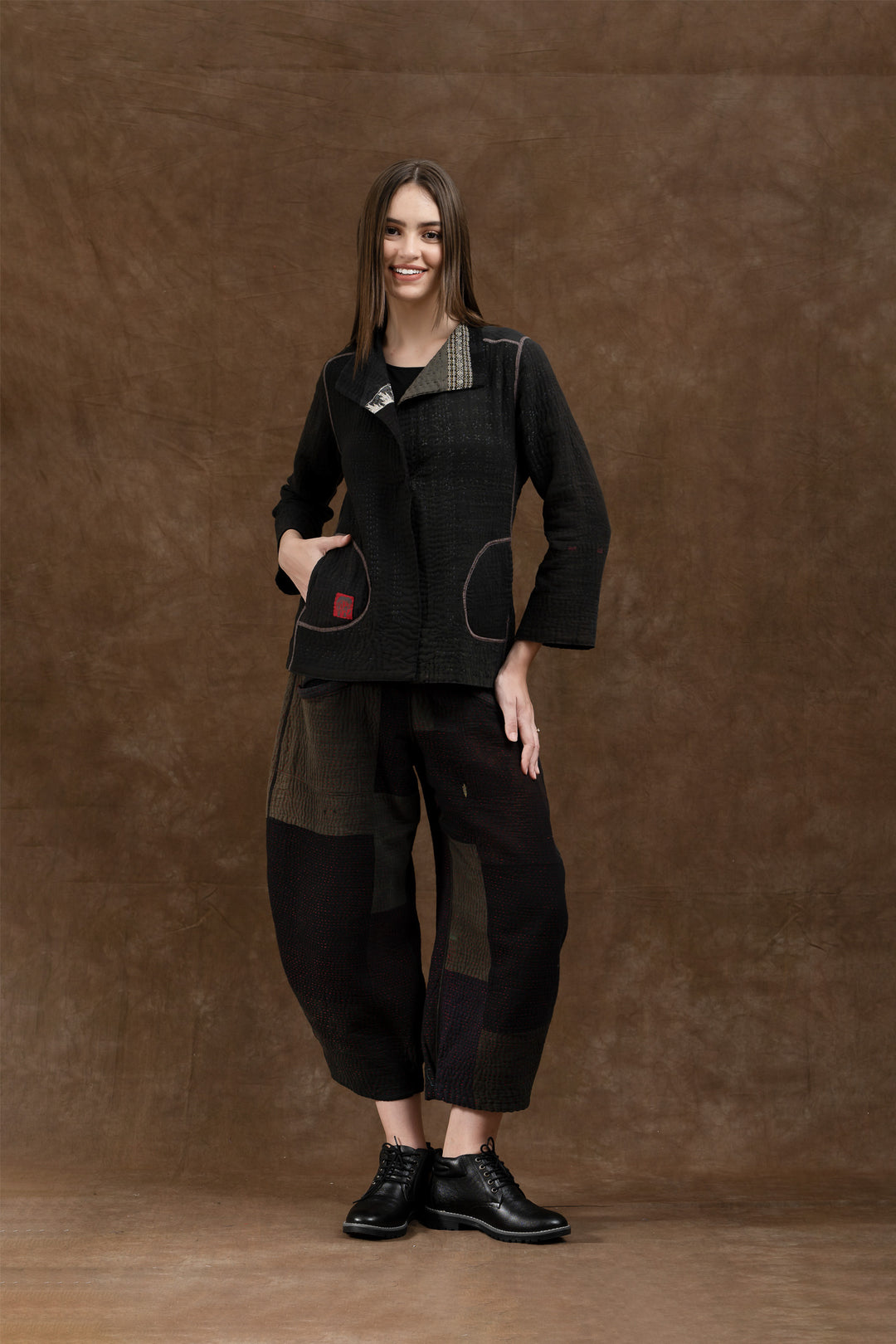 COTTON SILK SW PATCH KANTHA SHORT JKT - ws4007-blk -