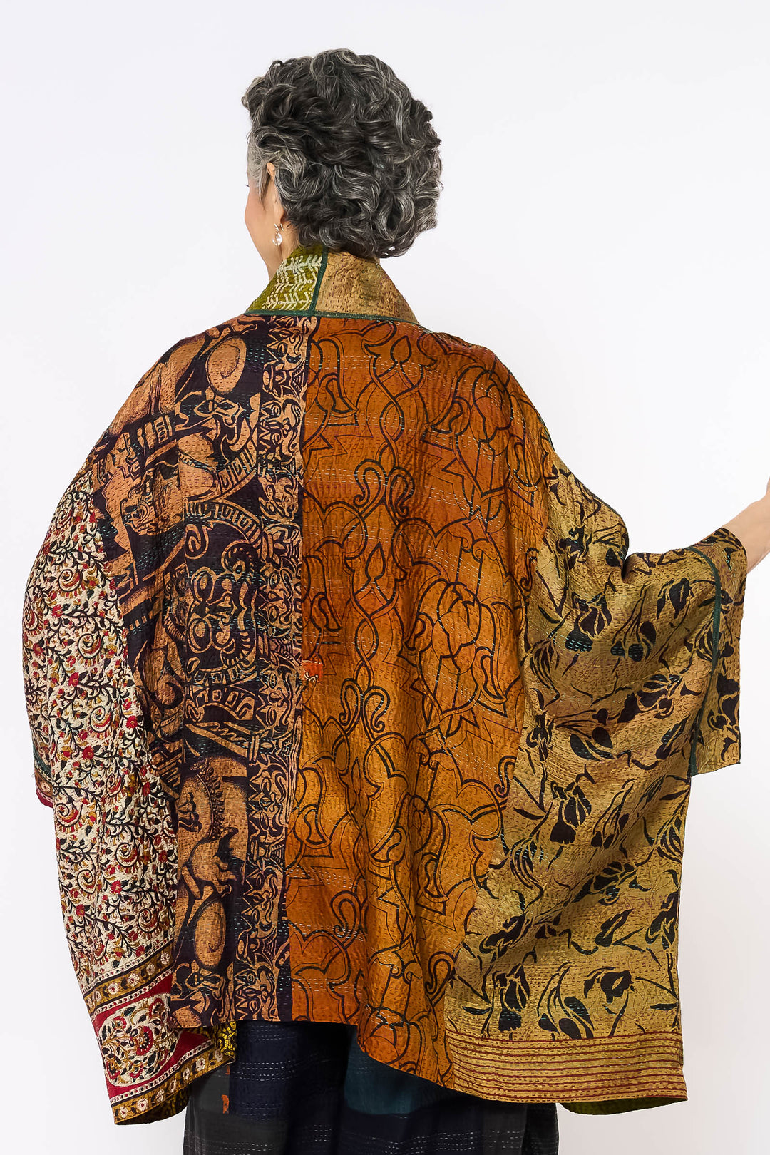 VINTAGE SILK KANTHA DOUBLE COLLAR PONCHO - sv2323-0019a -
