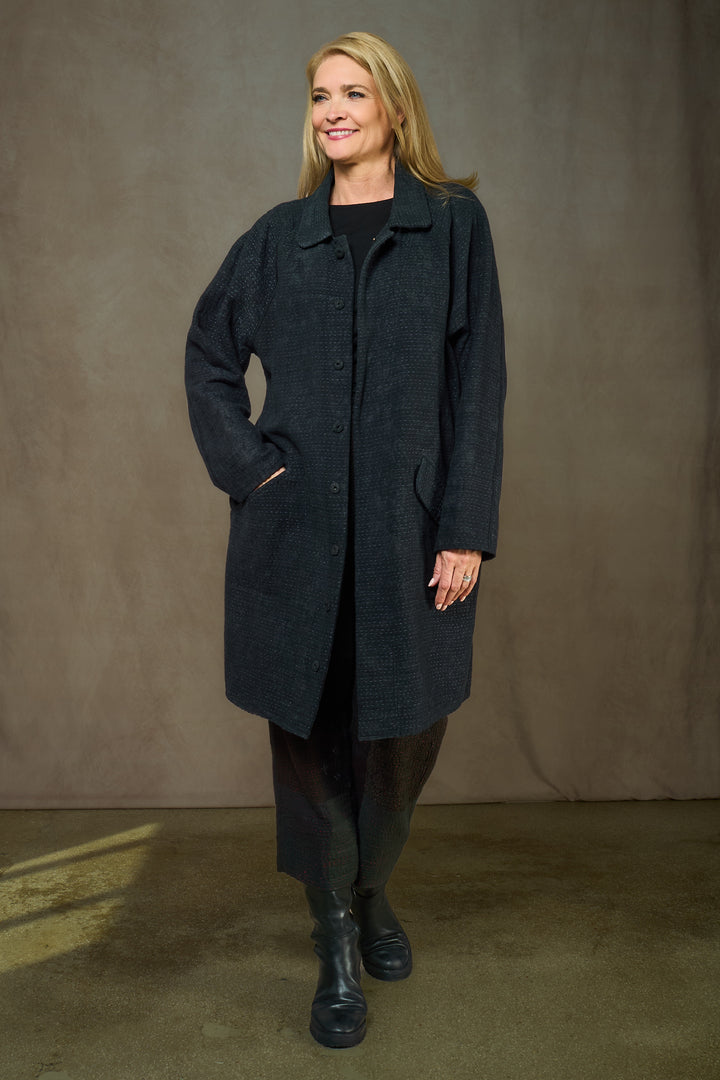 DENIM SUN-DYE KANTHA NEW RAGLAN SLEEVE COAT - ds3353-blk -