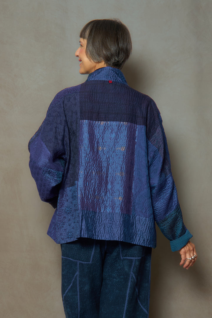 JACQUARD SILK KANTHA HIGH-NECK CROPPED JACKET - js4095-nvy -