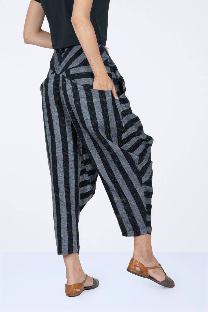 WOVEN STRIPE FRAYED PATCH BACK KANTHA YAMAHA PANTS - wp2632-gry -