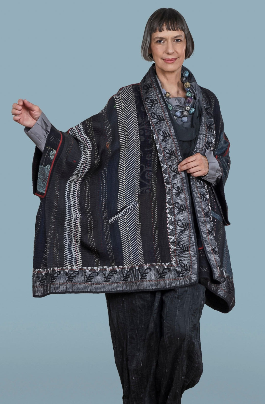STRIPE RALLIS KANTHA DOUBLE COLLAR PONCHO - pr4323-blk -