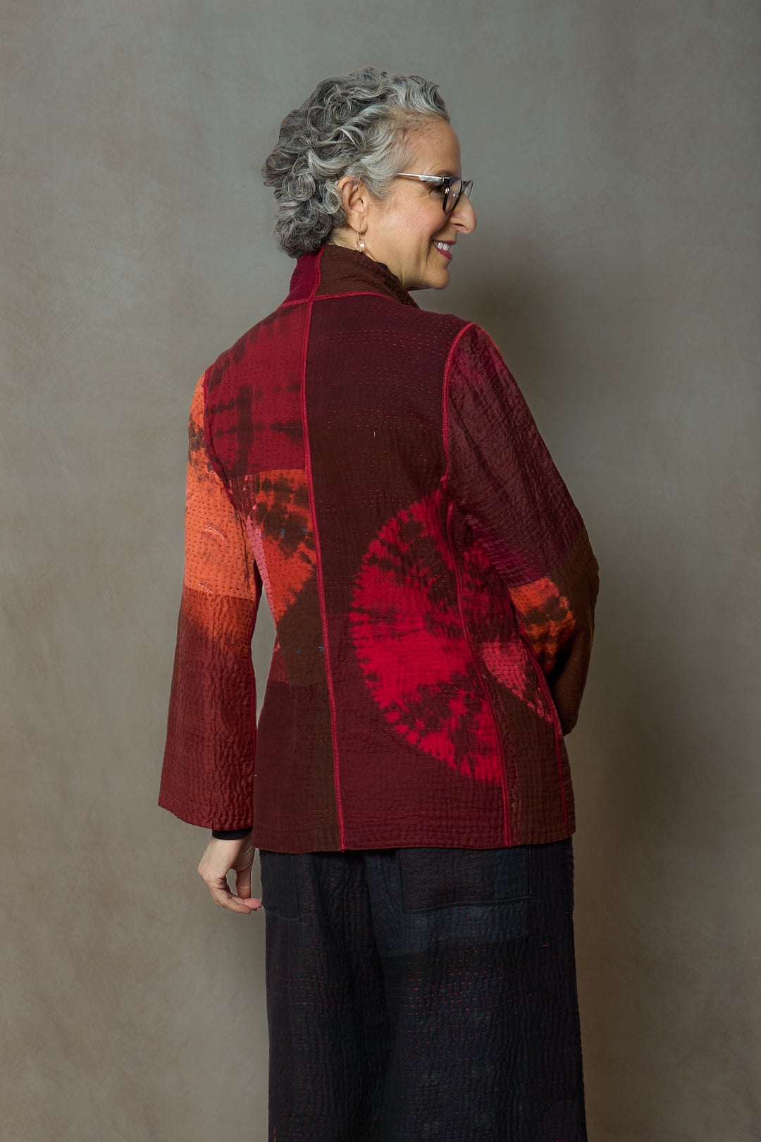 CIRCLE SHIBORI TIE DYE WOVEN PATCH KANTH SHORT JACKET - tc4007-red -