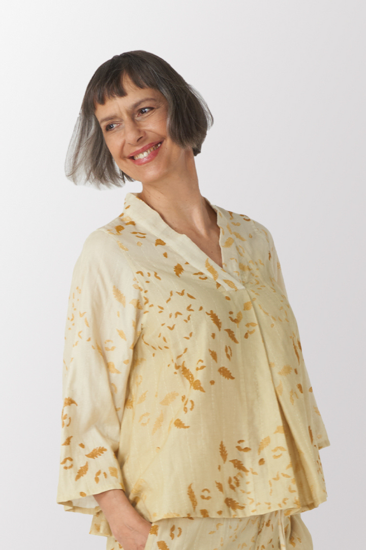 LOUNGE WEAR THROW KANTHA V-NECK FLARE TOP - lw2567-ylw -