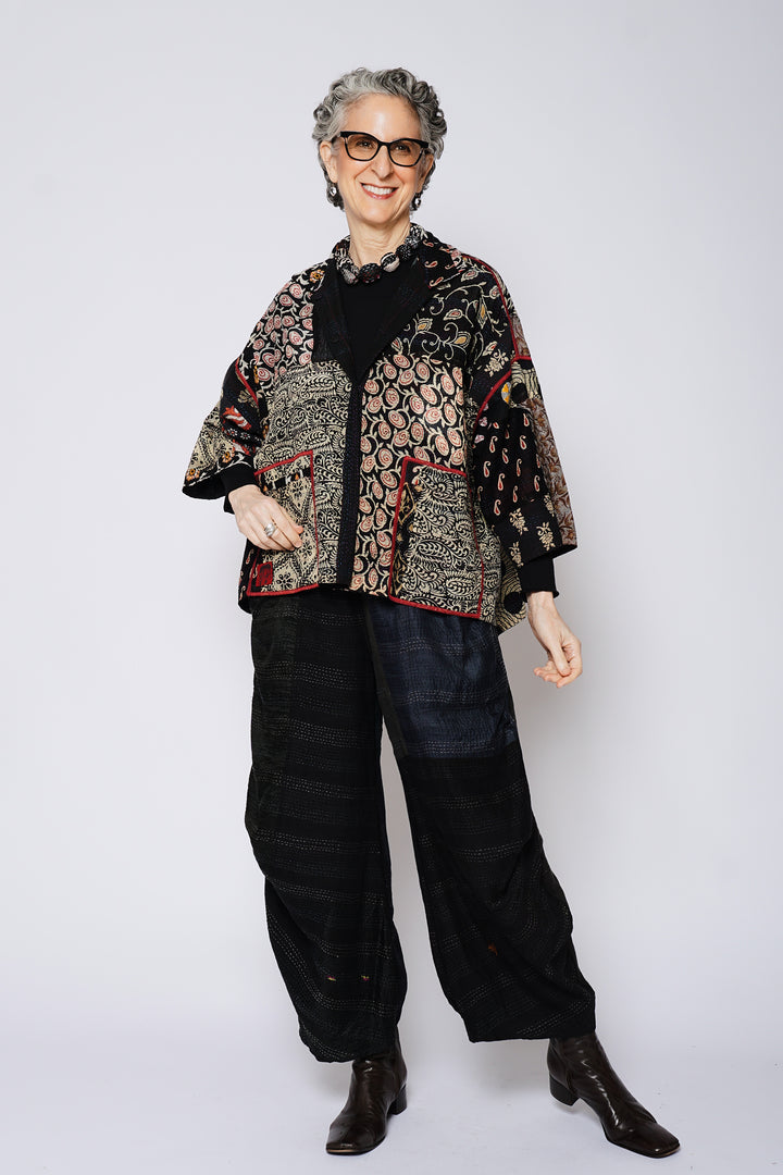 PATCH & CIRCLE PRINT KANTHA CROPPED TENT SHIRT - pc2596-blk -