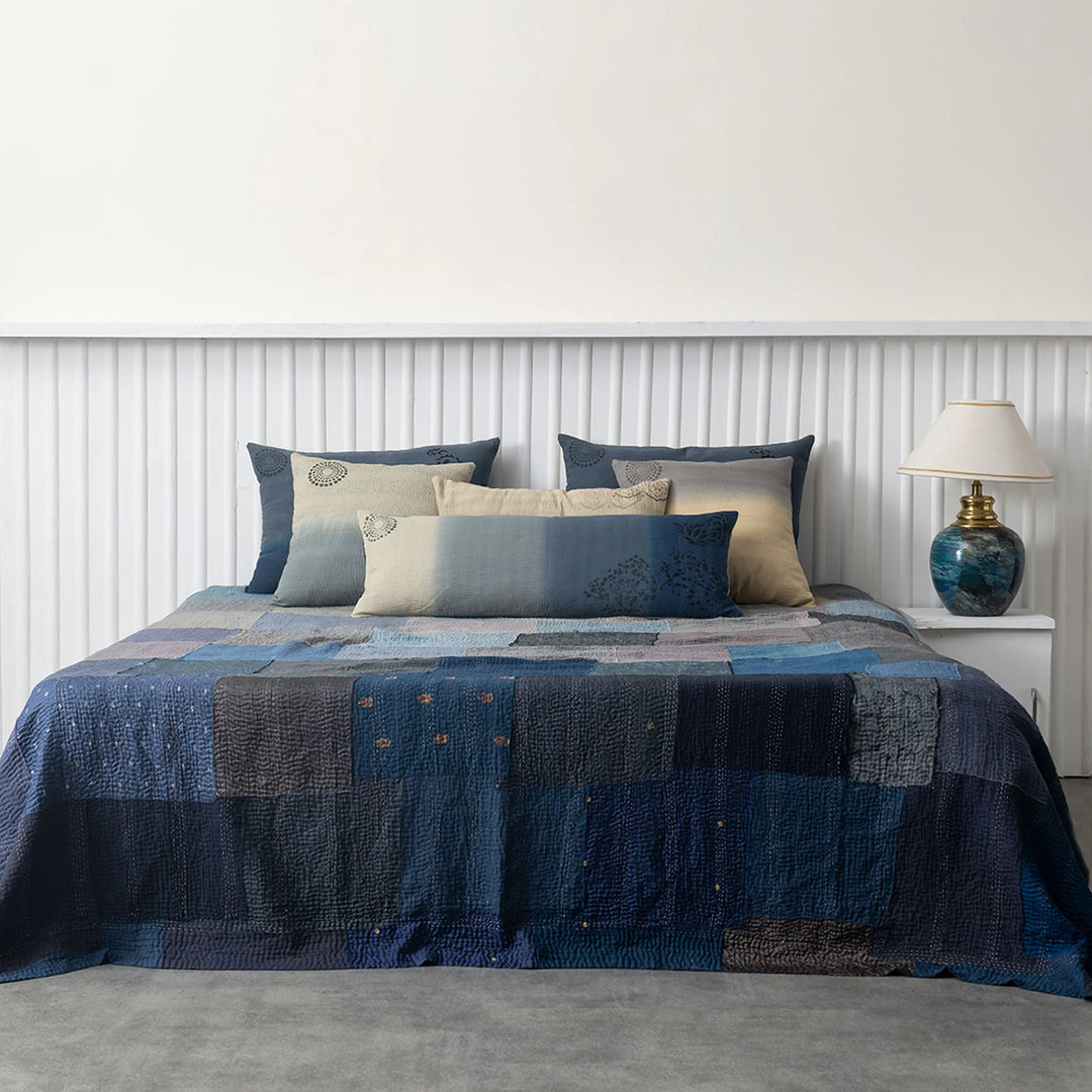 Ombre With Fray Patch Handmade Vintage Quilts -Navy
