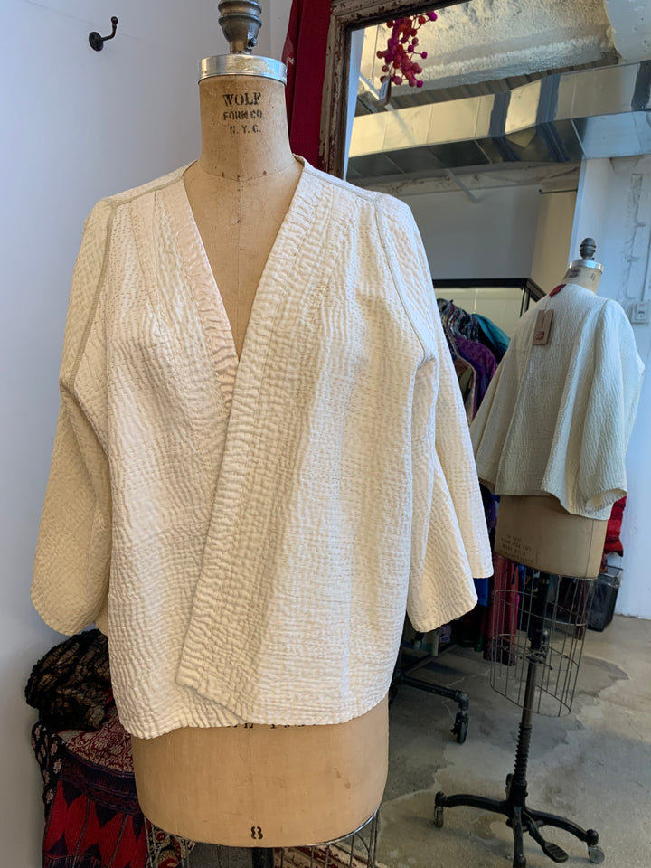 JAIPUR WHITE KANTHA BELL SHAPE JKT - jw4048-ivy -