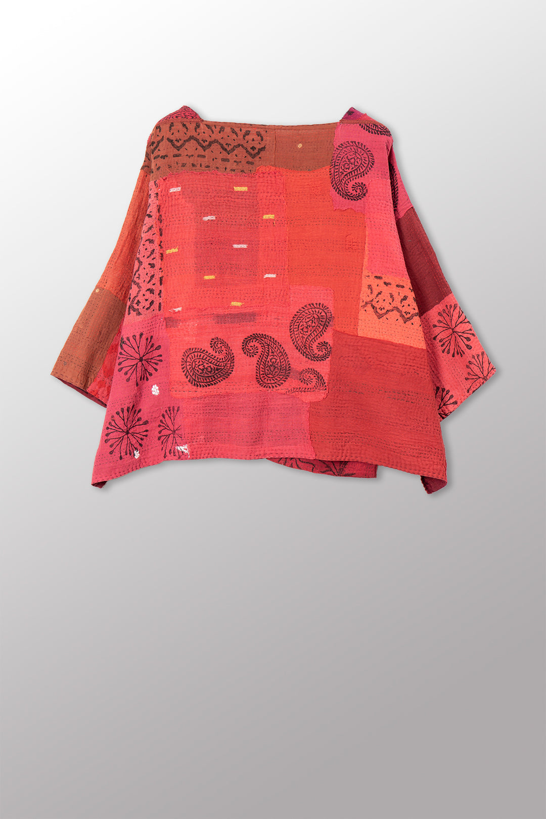 LANDSCAPE FRAYED PATCH KANTHA WITH STAMP 3/4 SLV. CROP TOP MIO - sp-lf2538-red -
