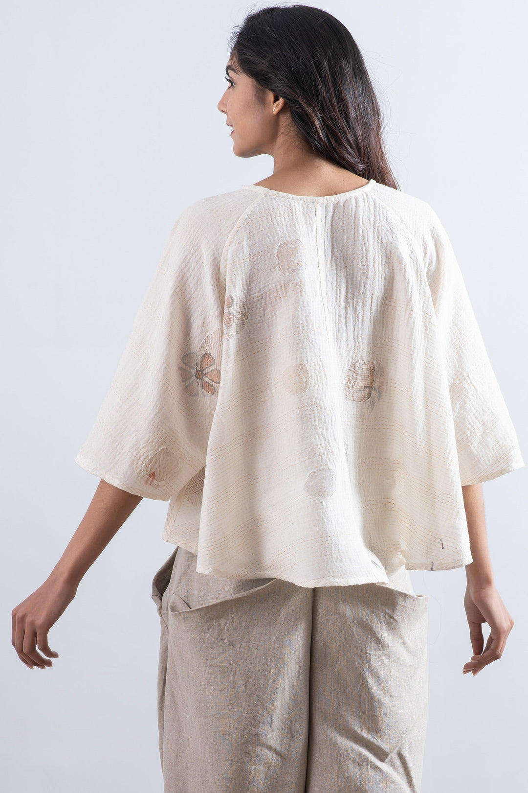 CUT THROUGH DOT AND HOLES KANTHA PUFF SLV. FLARE SHORT TOP - cd2544-ivy -