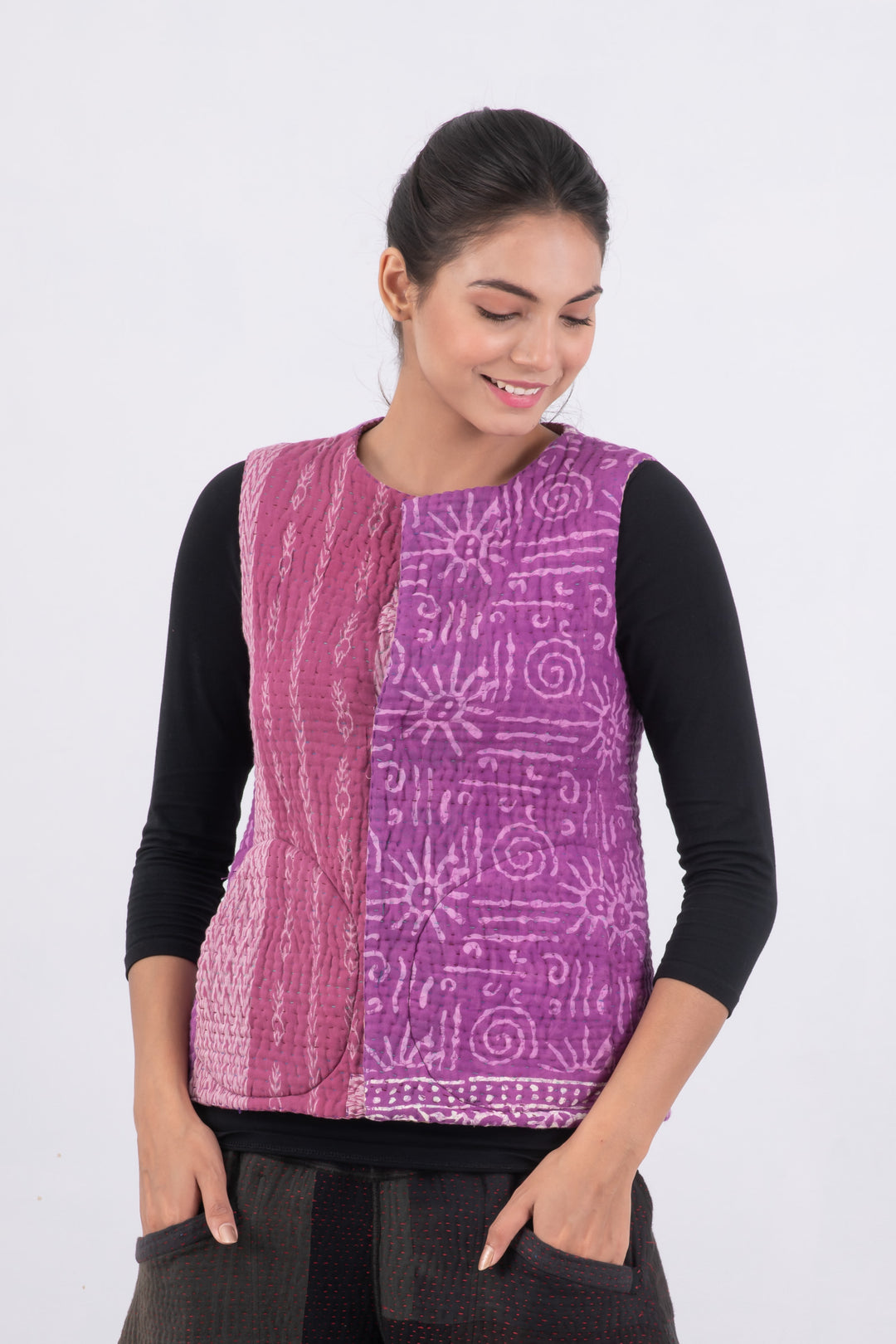 QUILTED VINTAGE COTTON KANTHA CREW NECK FITTED VEST - cq5228-0002s -