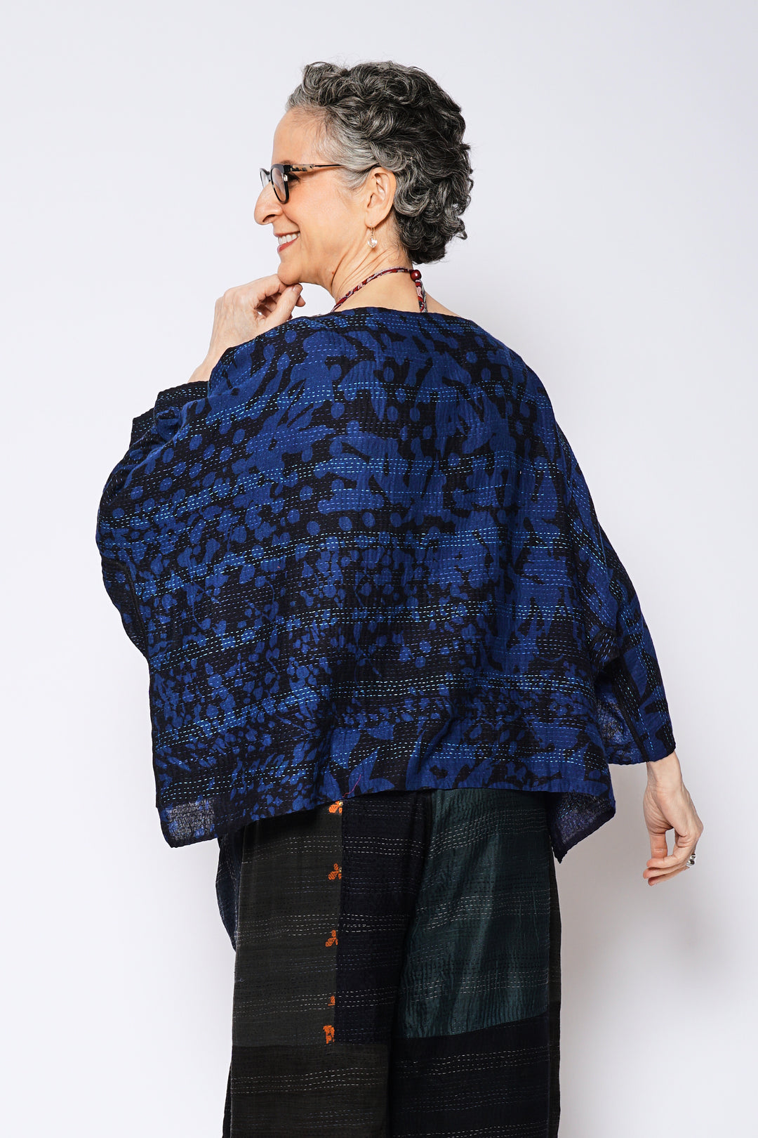MONOTONE TWILIGHT PRINT KANTHA 3/4 SLV. CROP TOP MIO - tp2538-nvy -