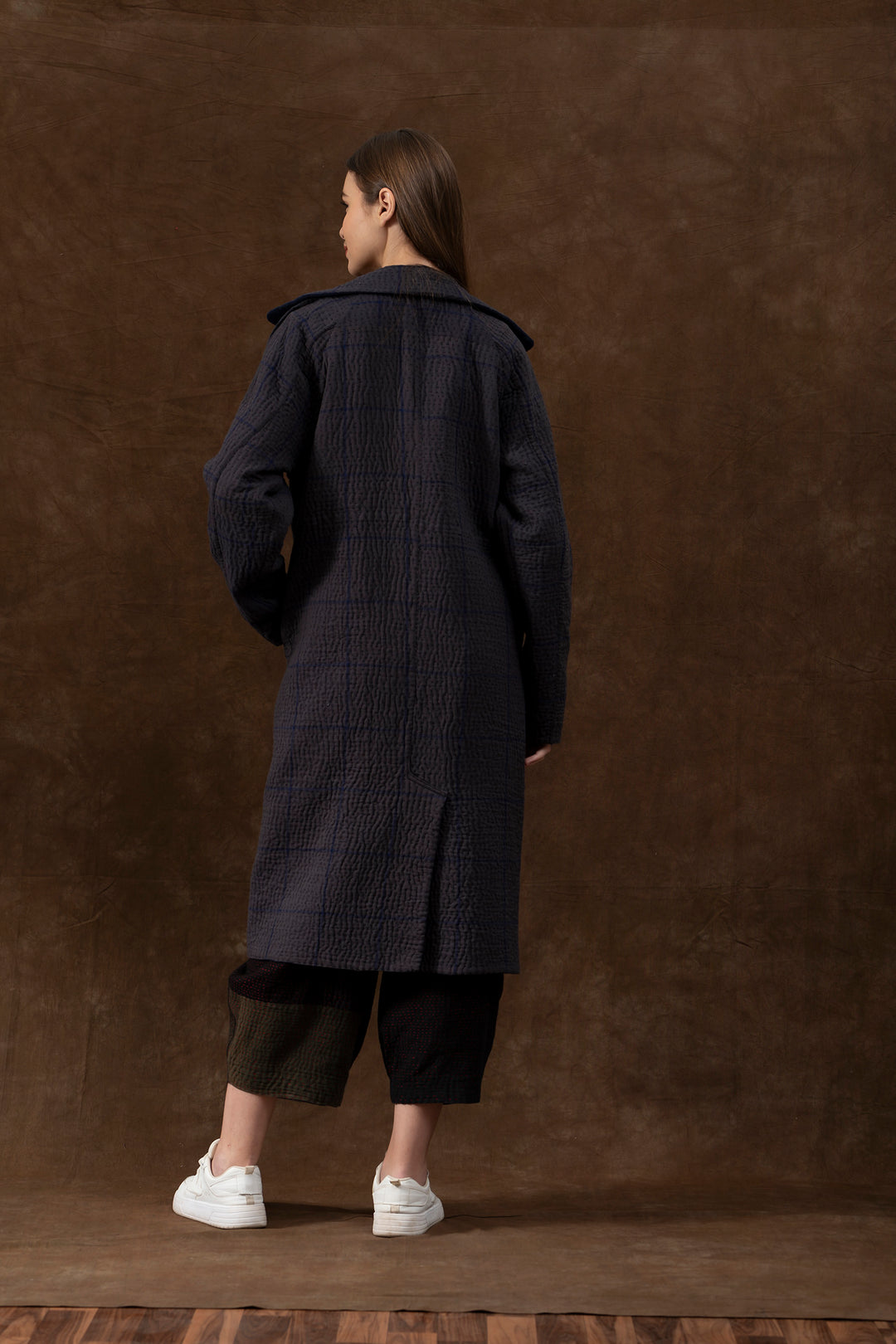 QUILTED VINTAGE COTTON WITH FLANNEL KANTHA RAGLAN SLEEVE COAT - fq5337-blk -