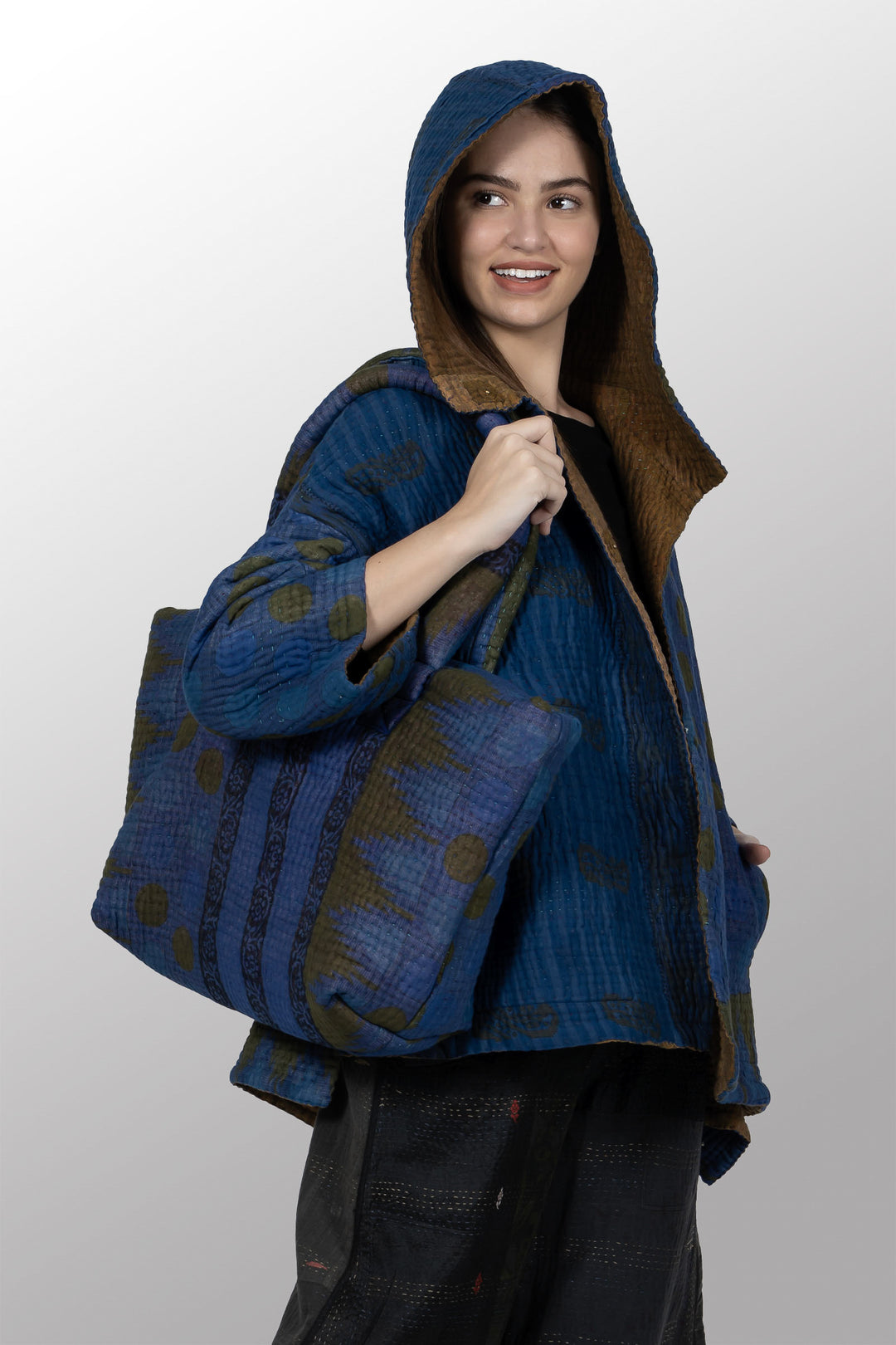 Quilted Overdye Cotton Kantha Wide Tote - mm-oq5869-cblu002a -