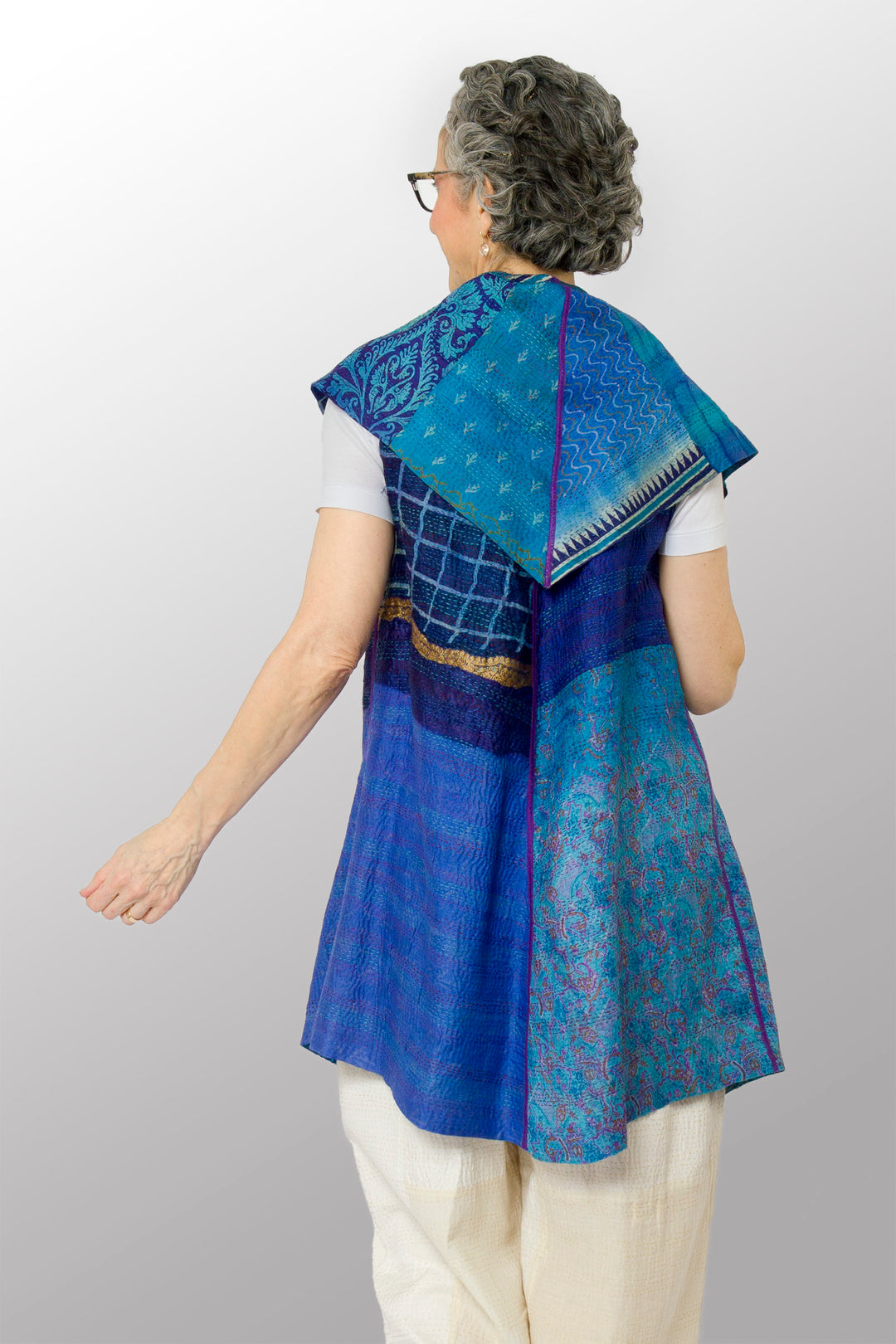 VINTAGE SILK KANTHA CIRCULAR VEST - sv2201-0099a -
